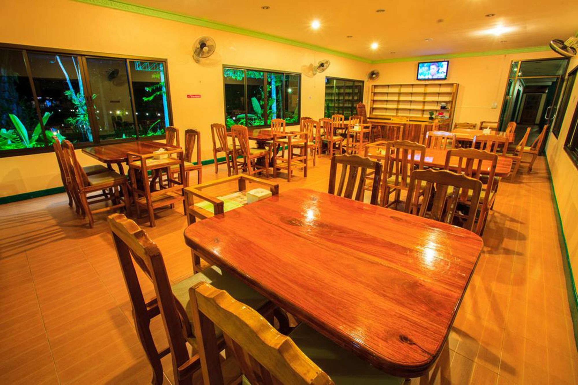 拜林酒店 达叻府 外观 照片